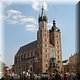 04 - Krakow - Met de Mariakerk en haar ongelijke torens.jpg