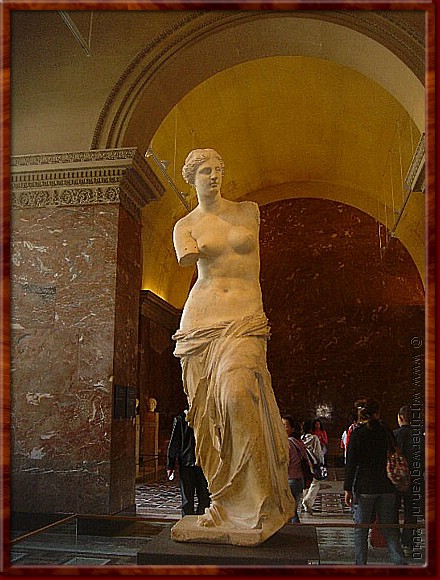 17 Parijs - Muse du Louvre - Venus.jpg