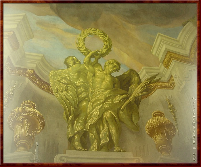 43 Karlskirche - Kleurige muurschilderingen van Johann Michael Rottmayer over het leven en sterven van Carolus Borromaeus.jpg