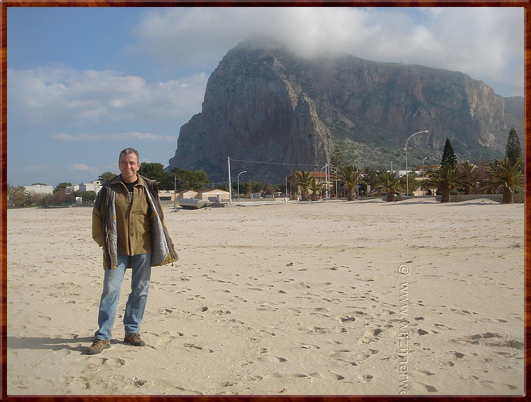 03 San Vito lo Capo - Strandscène.jpg