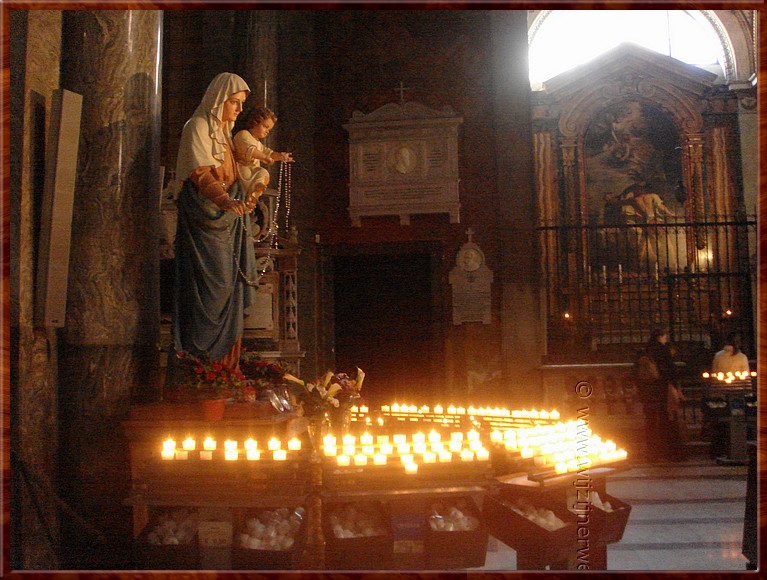 012 Rome - Santa Maria sopra Minerva kerk.JPG