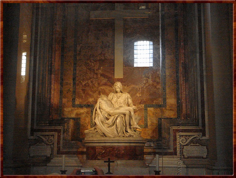 027 Vaticaan - Sint Pieter - Piëta van Michelangelo.jpg