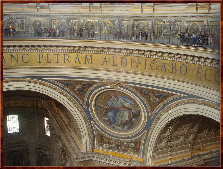 083 Vaticaan - St Pieter Basiliek.JPG