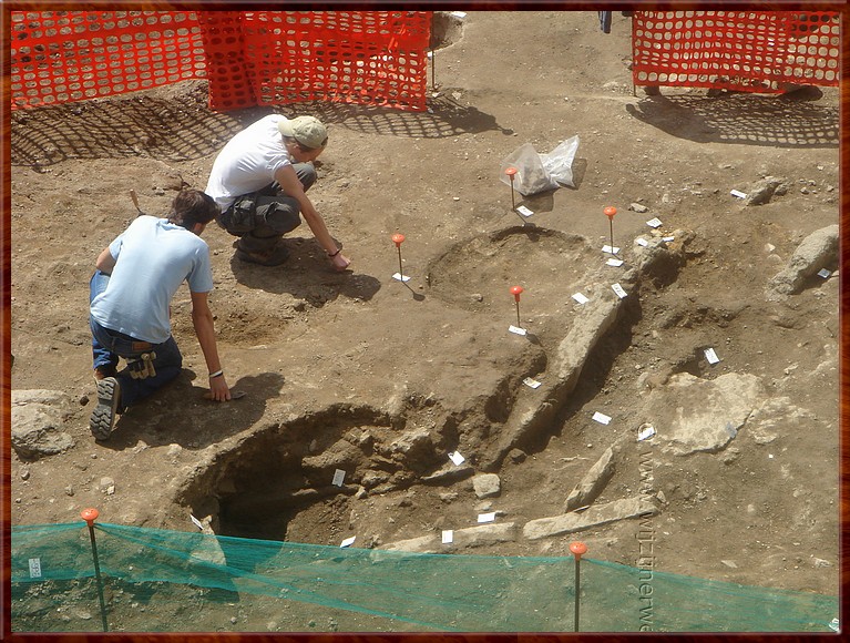 099 Rome - Forum Caesar - Weet je wat IK denk ... Rome is niet op één dag gebouwd.jpg