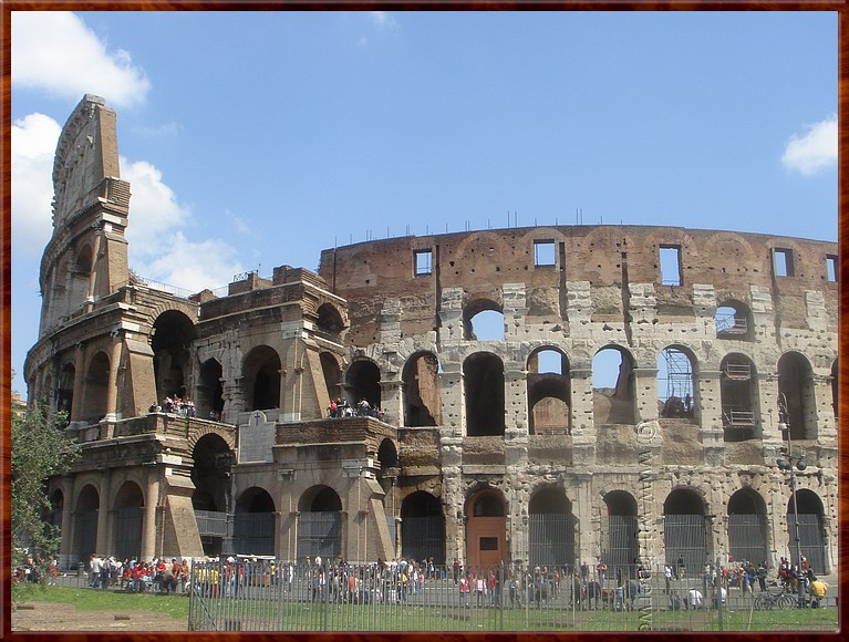 101 Rome - Colosseum.JPG