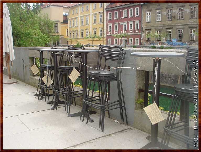 180 Ljubljana - Ljubljanica Rivierpromenade - Terras te koop.jpg