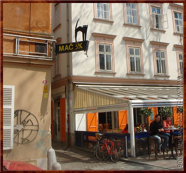 190 Ljubljana -  Macak café.JPG