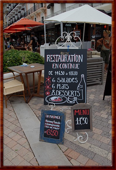 019 - Biarritz - Wegens doorlopende verbouwing beperkt menu.jpg