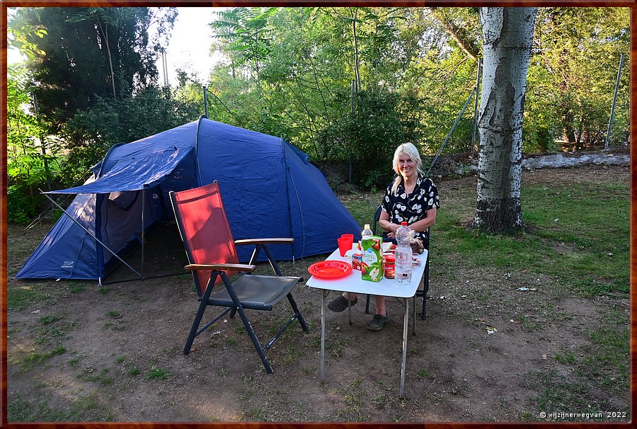 Ciudada Rodrigo, Camping La Pesquera 

         26/83