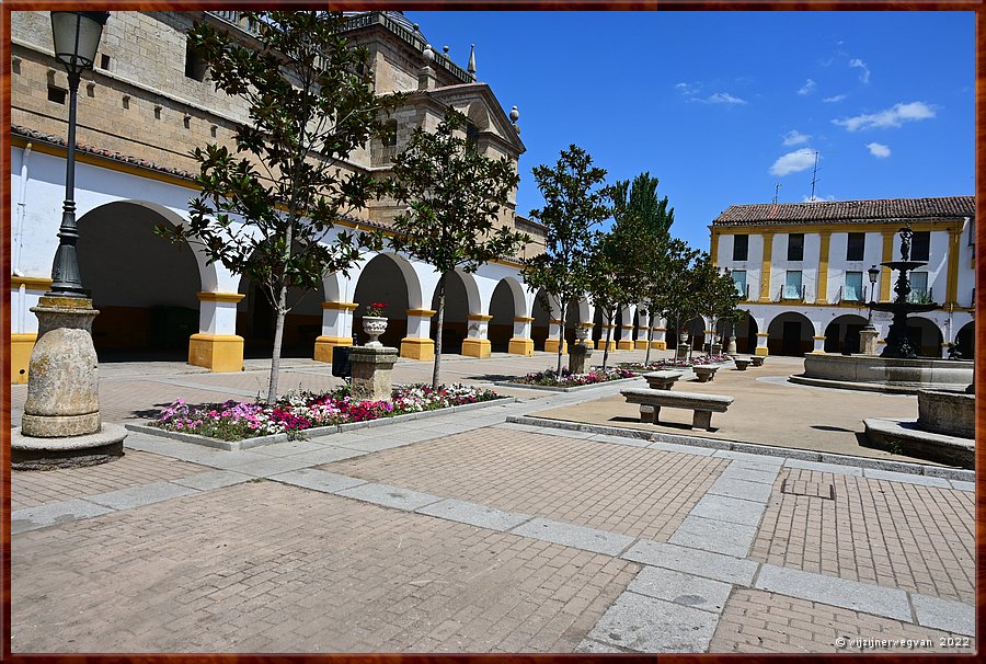 Ciudad Rodrigo, Plaza Buen Alcalde 

         39/83