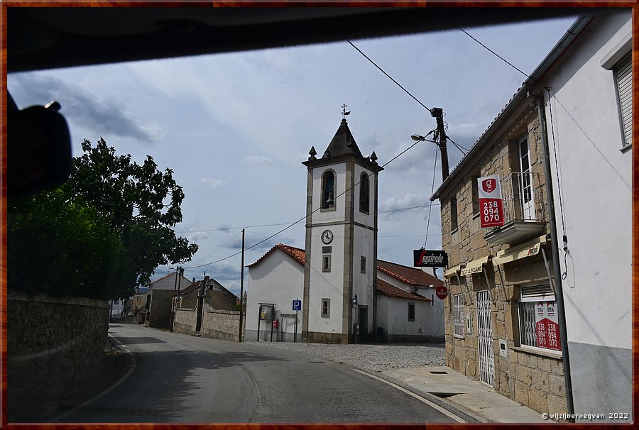 ,  

Vila Pouca da Beira kerk        1/53