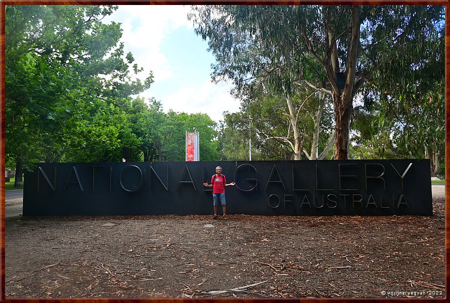 

Canberra - National Gallery 
Beeldenpark  -  48/52