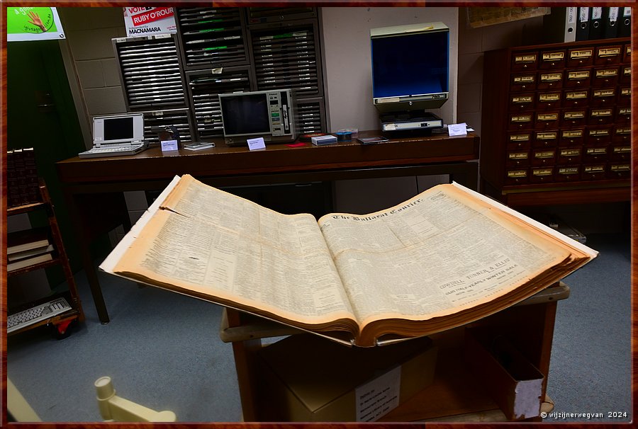 

Canberra - National Library
In de beginjaren werden ook kopien van alle kranten, weekbladen en andere publicaties over heel Australi in jaargangen verzameld.  -  19/71