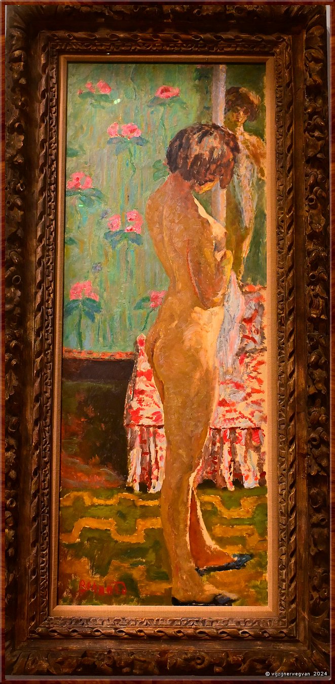 

Canberra - National Gallery
'Femme devant un miroir (Woman in front of a mirror)', 
Pierre Bonnard (1908)  -  52/71