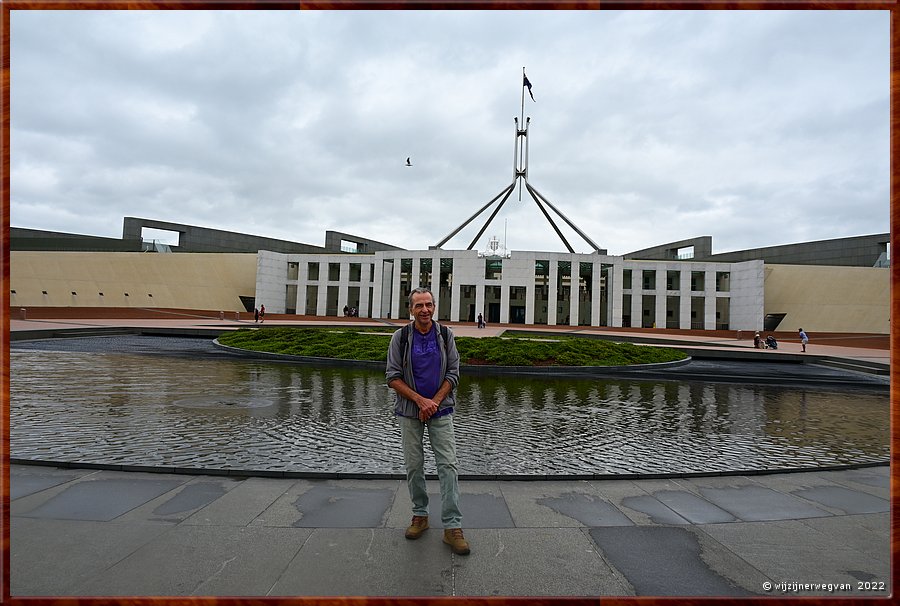 

Canberra 
Parliament House, ook wel Capital Hill
Het complex telt 4.700 vertrekken  -  2/69