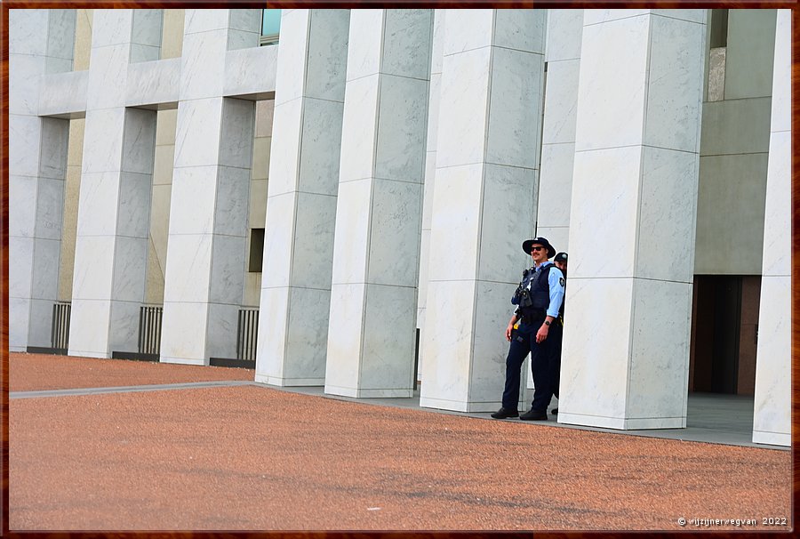 

Canberra - Parliament House
The Great Verandah  -  4/69