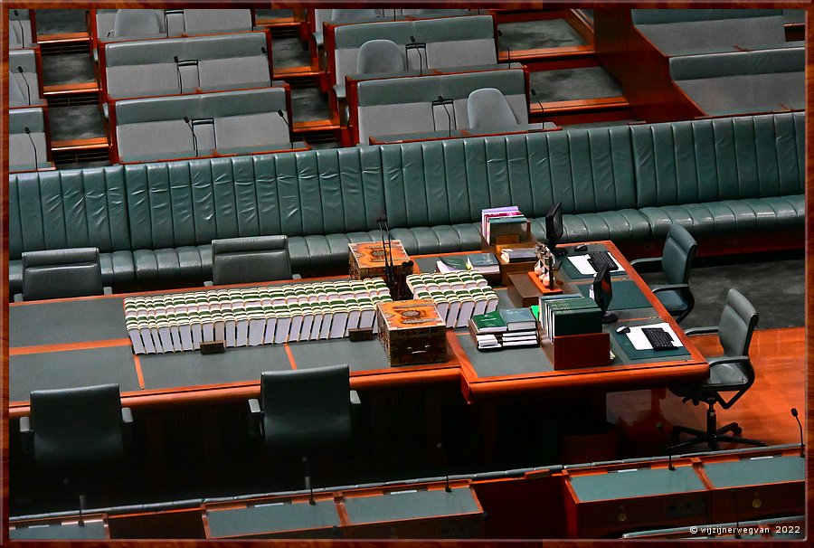 

Canberra - Parliament House
The House of Representatives  -  10/69