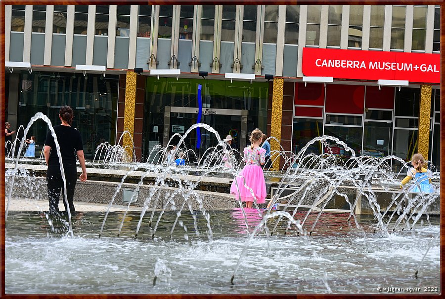 

Canberra
Civic Square
Canberra Theatre, 'Storytime Ballet'  -  52/69