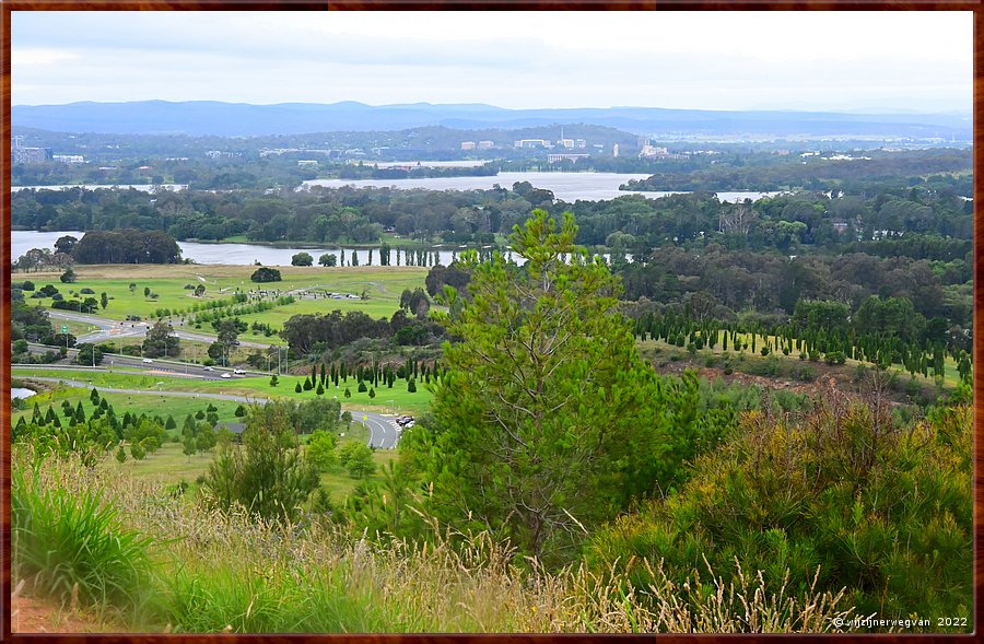 

Canberra - National Arboretum
Dairy Farmers Hill Lookout  -  65/69