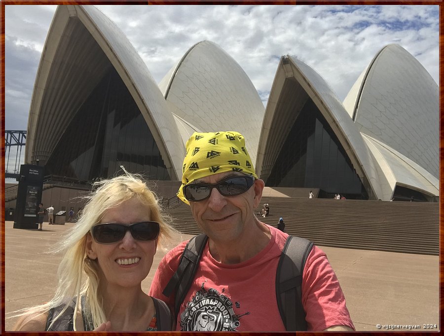 

Sydney, Opera House
We are there!  -  7/26