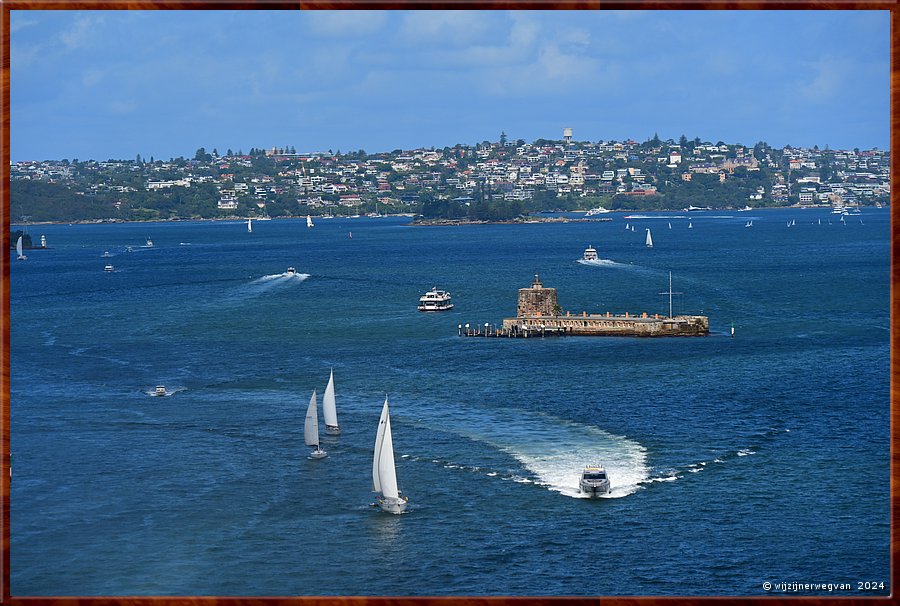 

Sydney 
Harbour Bridge Walk
Fort Denison met Martello Tower  -  12/49