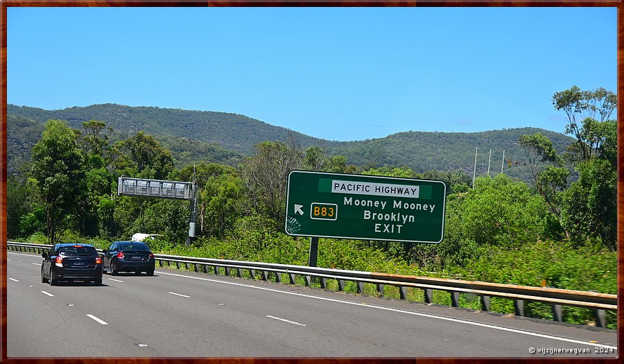 

Met de rv op weg naar Sydney, Parramatta
Nu eens met eigen vervoer  -  2/6