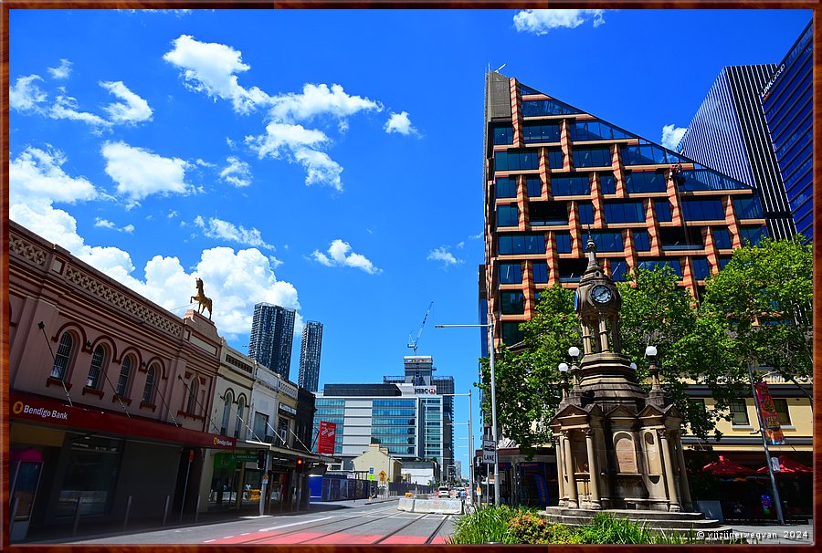 

Sydney, Parramatta
Centenary Square  -  3/12