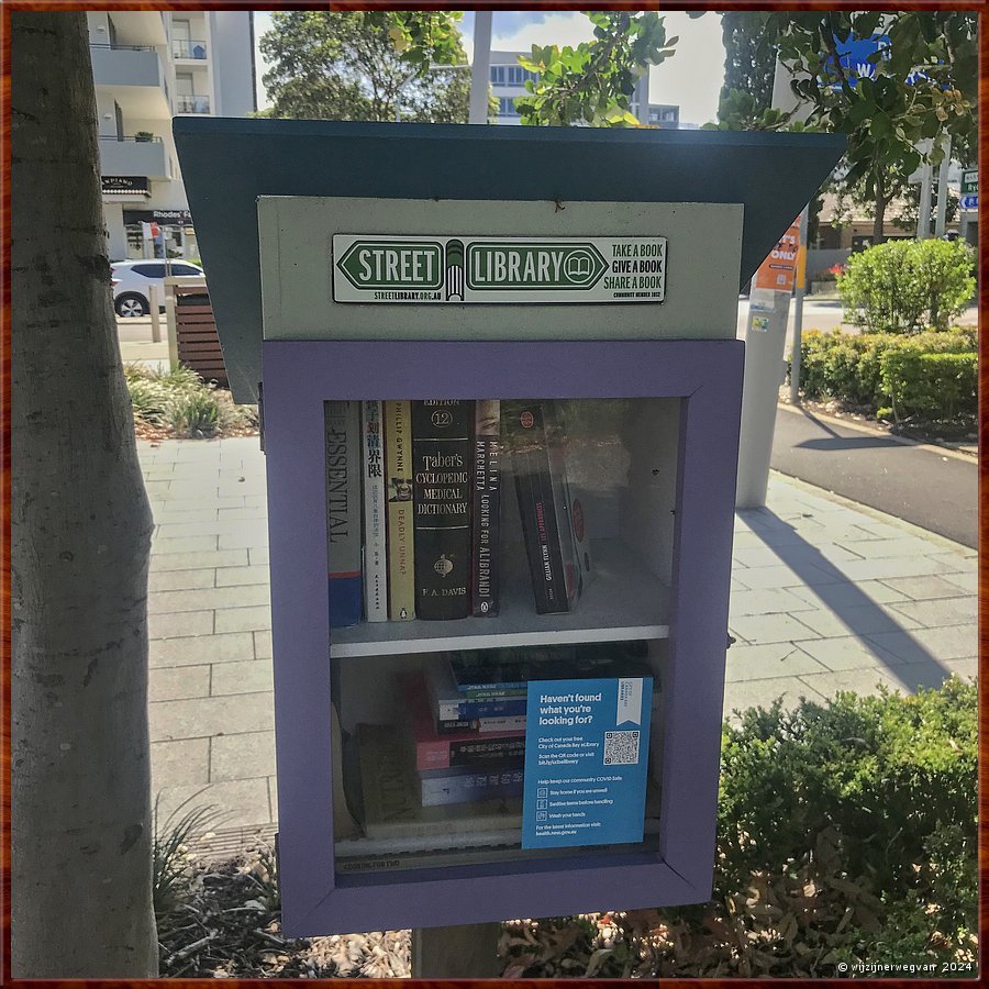 

Sydney, Parramatta
Union Square
Street Library  -  12/12