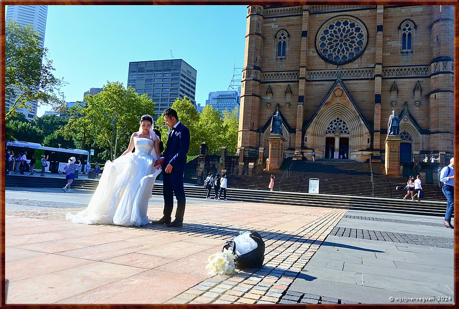 

Sydney
Cook + Philip Park
Saint Mary's cathedral  -  62/71