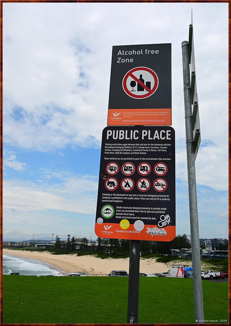 

Wollongong 
Flagstaff Hill
Alcohol Free Zone  -  7/33