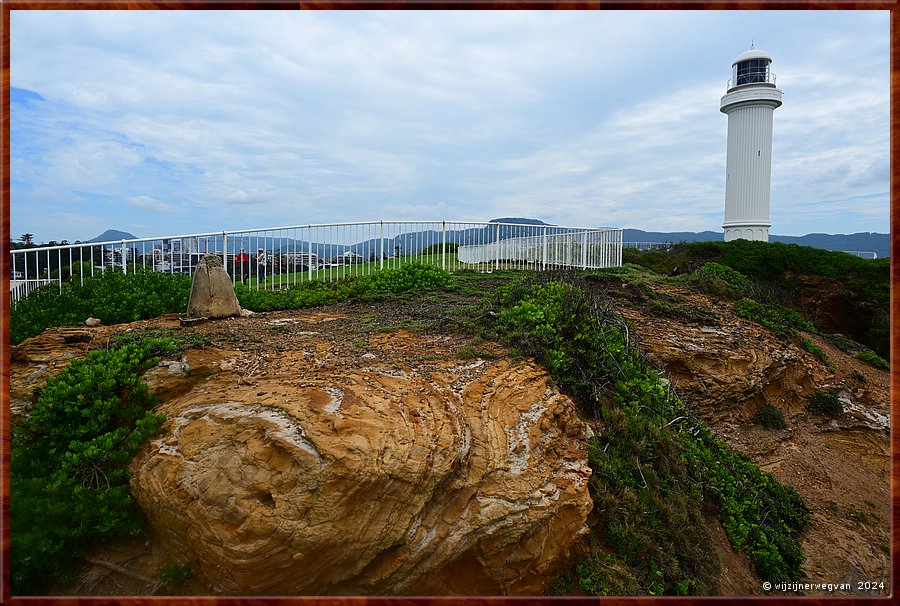 

Wollongong
Flagstaff Hill
Flagstaff Point Lighthouse (1937)  -  10/33