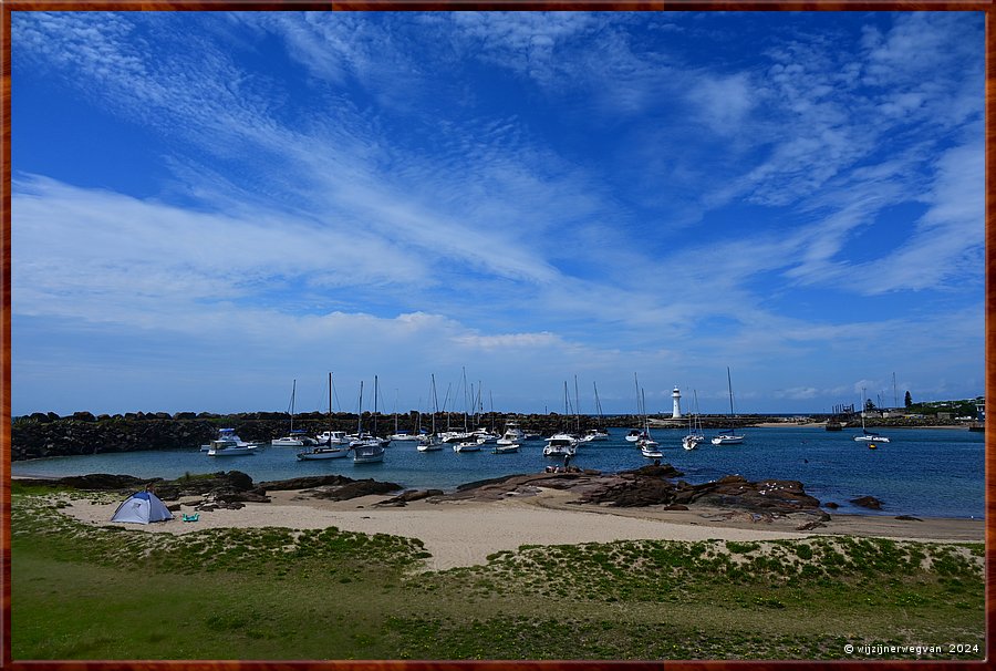 

Wollongong
Bellmore Basin
Voor anker in de rede  -  19/33