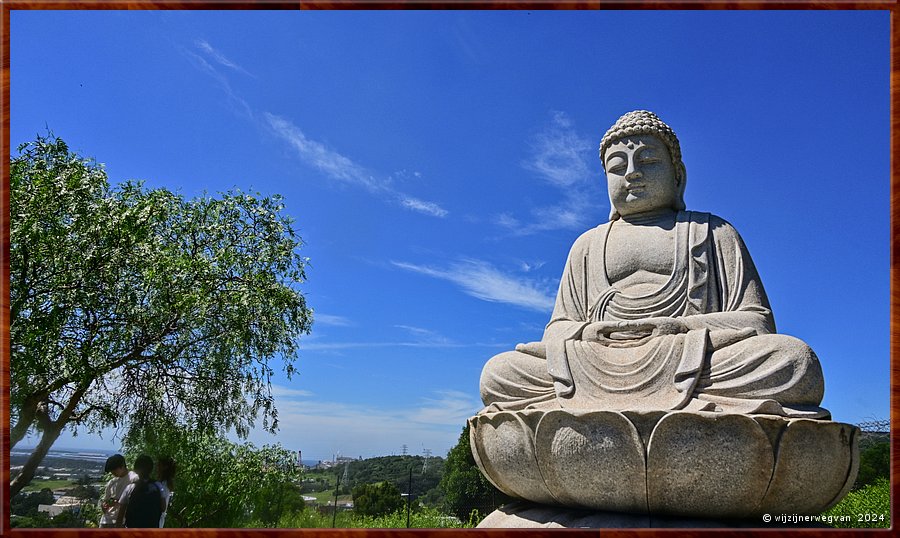 

Wollongong
Nan Tien tempel
Deze Boeddha symboliseert wijsheid  -  23/33