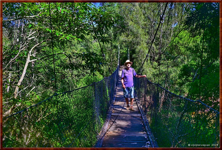 

Nowra
Ben's Walk
Hangbrug  -  18/32