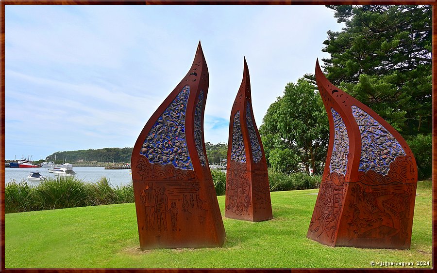 

Ulladulla
'Gateway', Dora Rgnvaldsdttir (2022)
A trobute to animals and plants lost in the bushfires  -  5/28