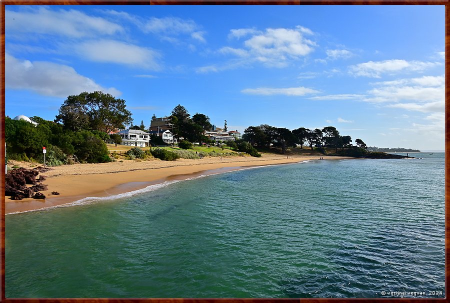 

Phillip Island
Cowes Beach  -  21/35