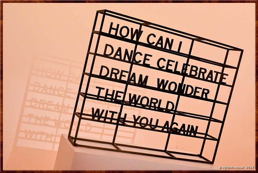 

Melbourne
National Gallery of Victoria International
'How can I dance celebrate dream wonder the world with you', 
Jol Andrianomearisoa (2022)  -  30/78