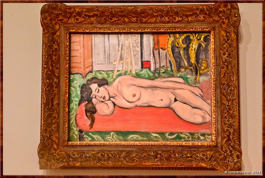 

Melbourne
National Gallery of Victoria International
Nu couch sur canap rose, Henri Matisse (1919)
Matisse schilderde meermaals zijn model Antoinette Amoux  -  50/78