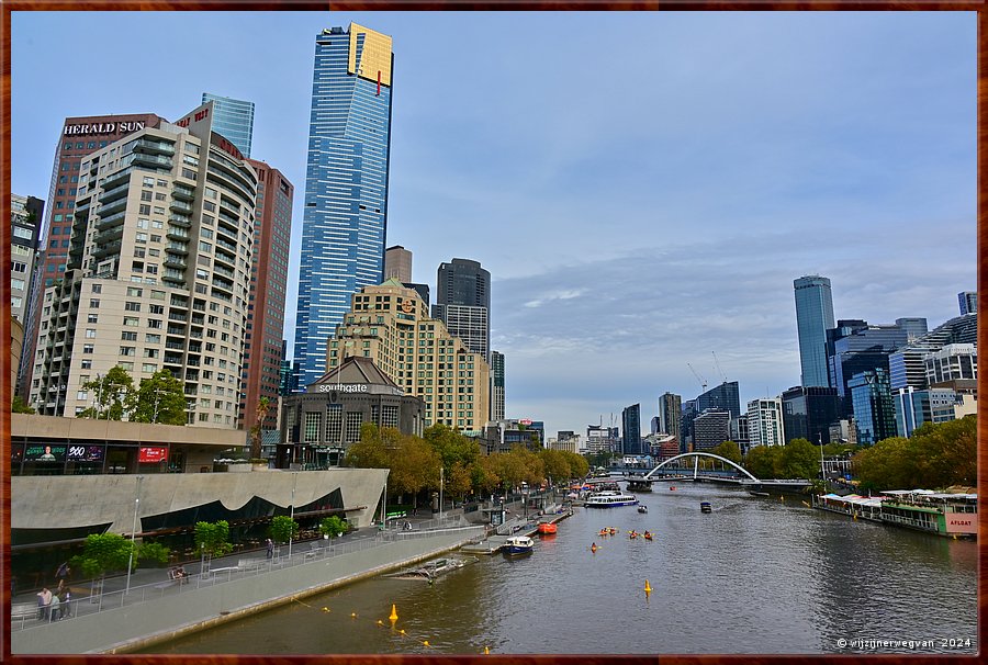 

Melbourne 
Yarra river  -  1/86