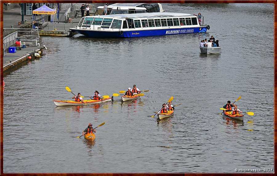 

Melbourne 
Yarra river  -  2/86