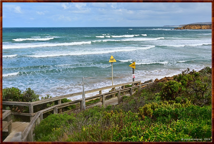 

Torquay
Surf Coast Walk
Point Danger  -  16/24