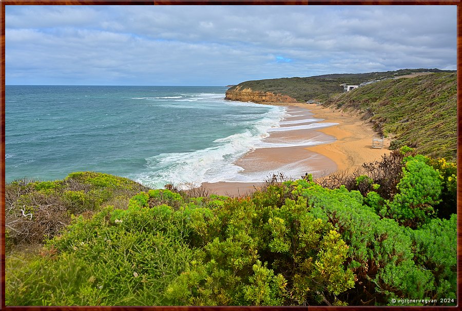 

Bells Beach
Winki Pop  -  9/56