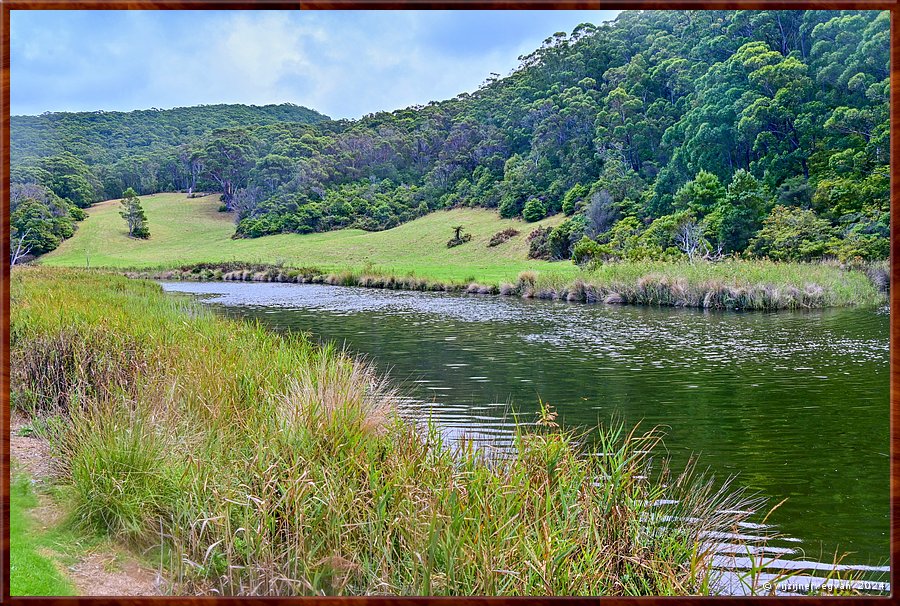 

Kennett River (het plaatsje, met twee t's)
Kennet River (de rivier, met n t)  -  11/40