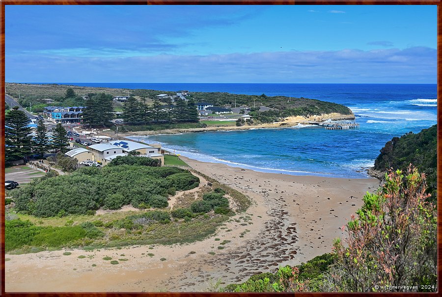 

Port Campbell National Park
Zicht over Port Campbell  -  1/39