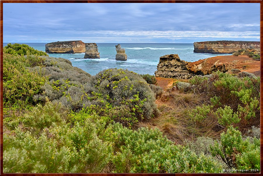 

Bay of Islands Coastal Park  -  18/39