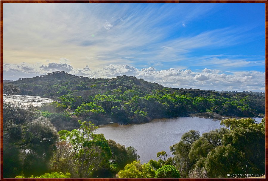 

Tower Hill
Tower Hill Wildlife Reserve  -  17/36