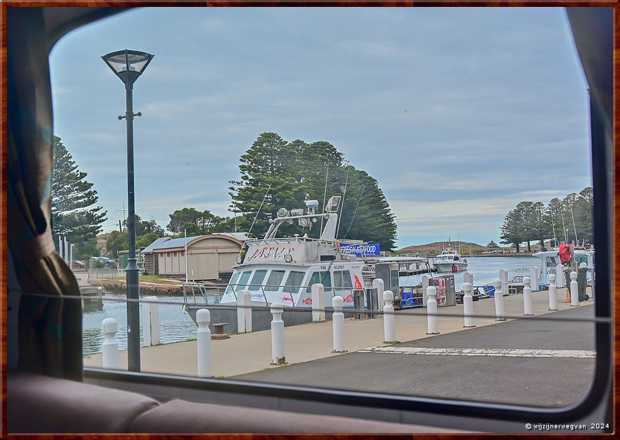 

Port Fair, 
Gipps Street
Mayne River
Vanuit ons venster zicht op haventje en rivier  -  36/36