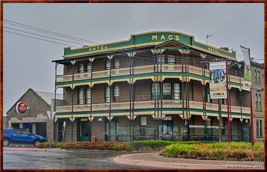 

Portland
Bentinck street
Macs Hotel (1856)  -  32/33