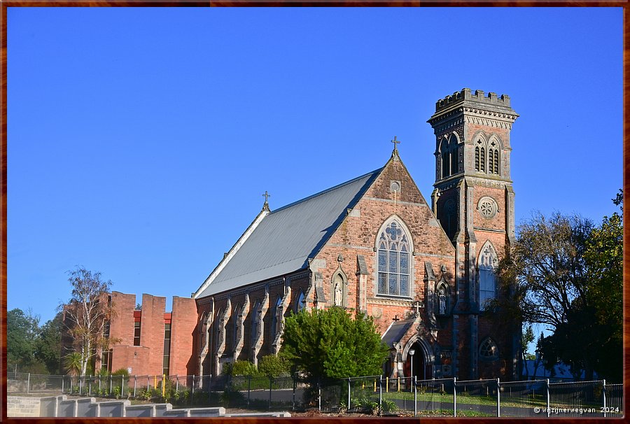 

Mount Gambier
Saint Paul's cahtolic church  -  21/25