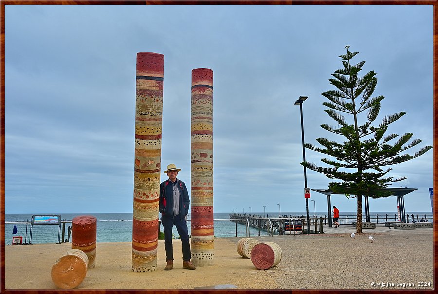 

Port Noarlunga
Saltfleet
'Core Values Totem Poles', Terry Beaston 
Totempalen  -  15/50